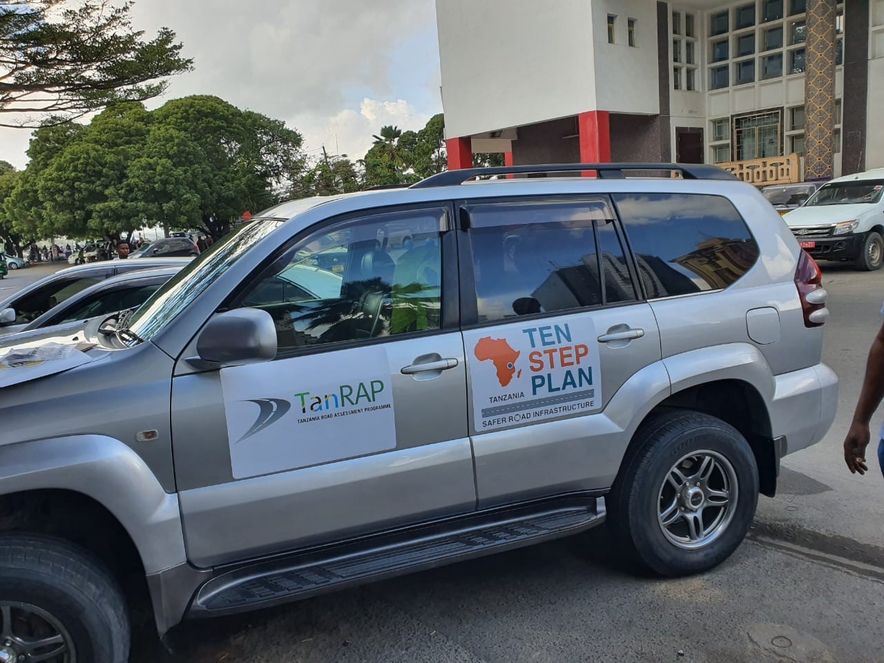survey vehicle