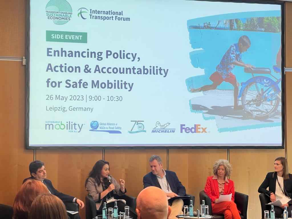 Ana Maria Pinto sharing IDB priority on safety for children in cities and in particular under privileged areas Photo credit Rob McInerney