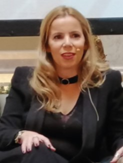 Ana Tomaz