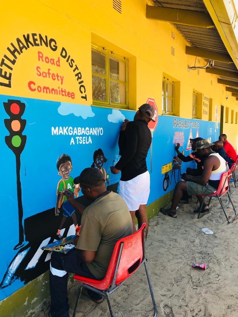 Belindah collaborates with school teachers to create road safety murals, reinforcing safer crossing tips and road safety practices at schools